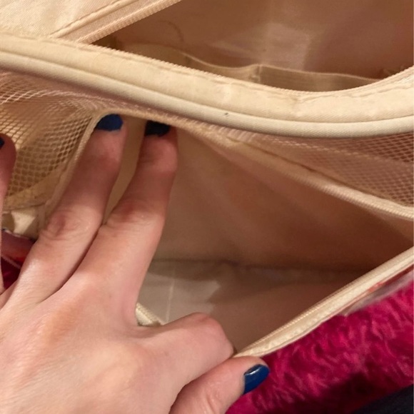 Travel Bag for Cosmetics - Picture 4 of 10